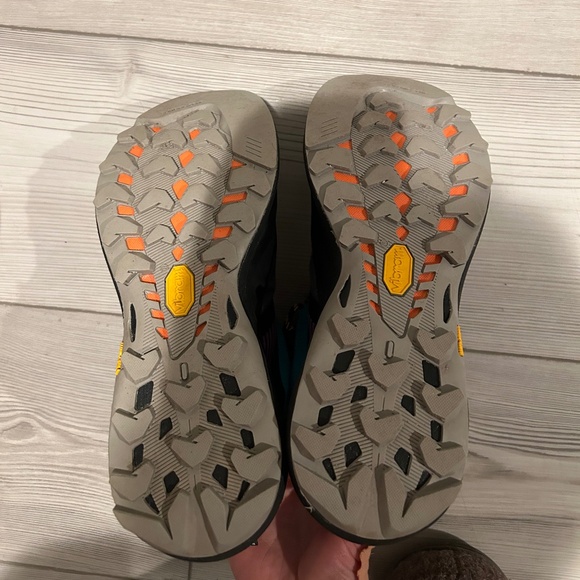 Merrel Mqm 3 Mid Gore-Tex Women's Size 7 - Picture 6 of 7